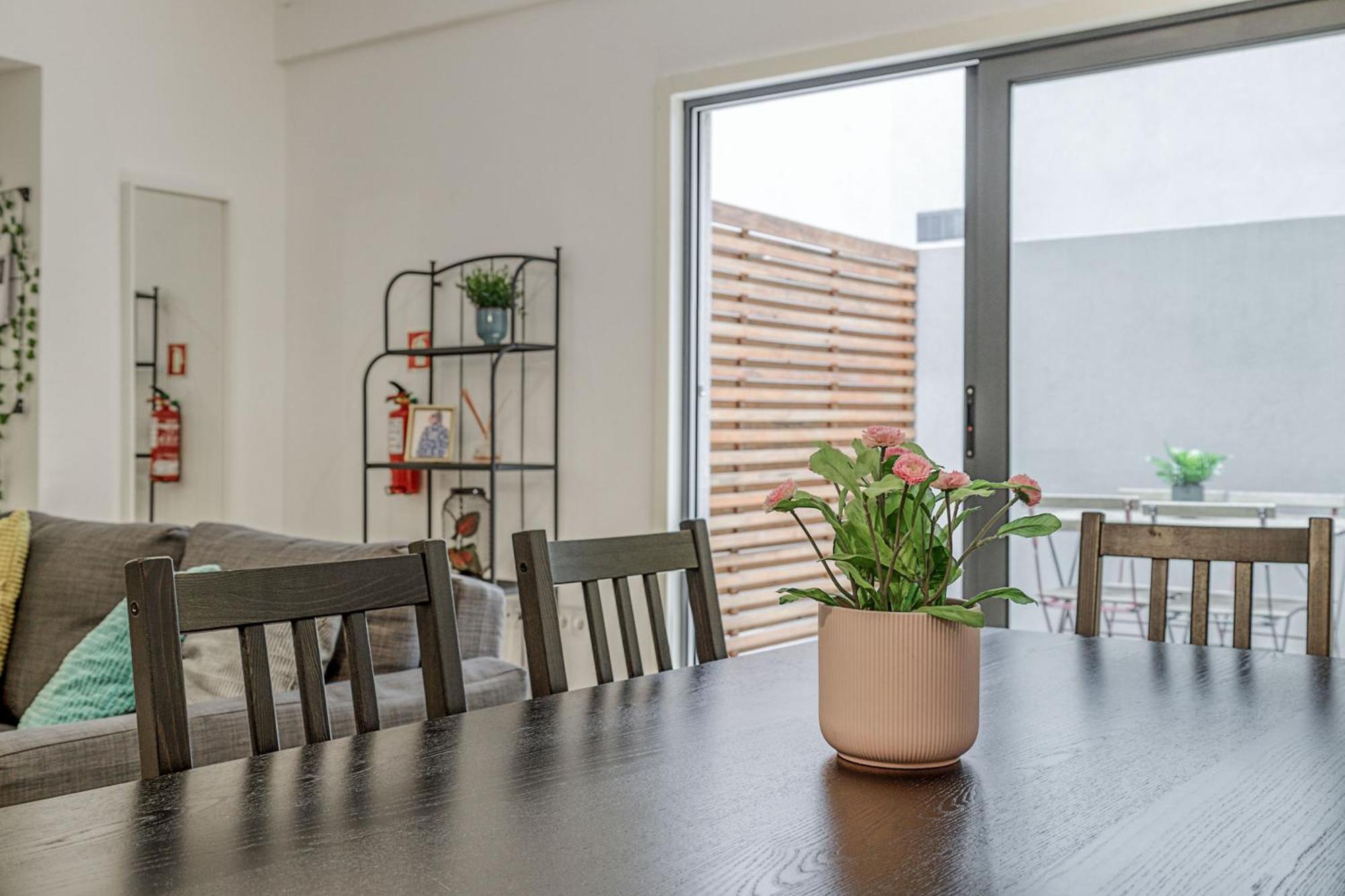 Travel And Live Apartments Porto Luaran gambar