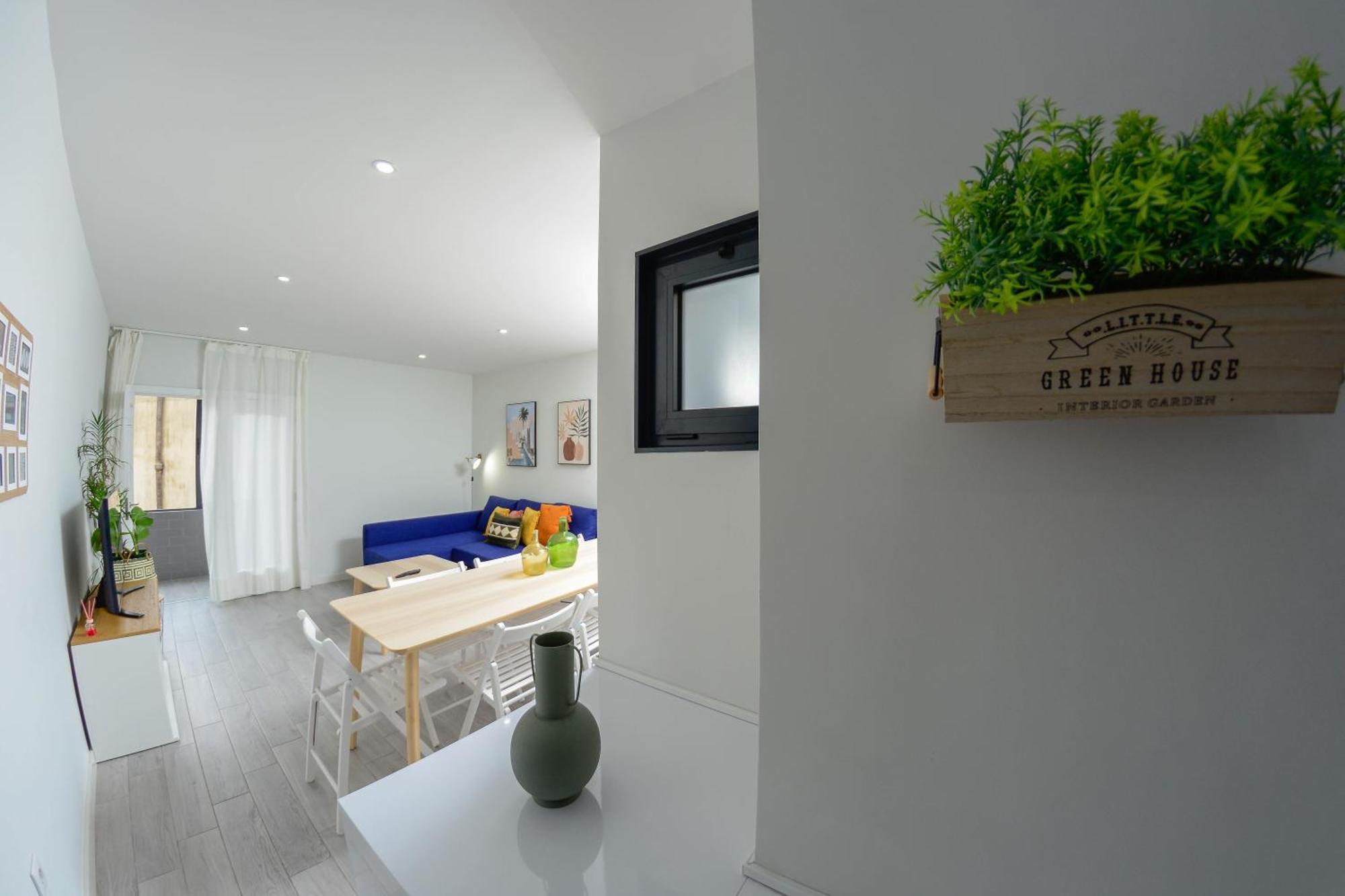 Travel And Live Apartments Porto Luaran gambar