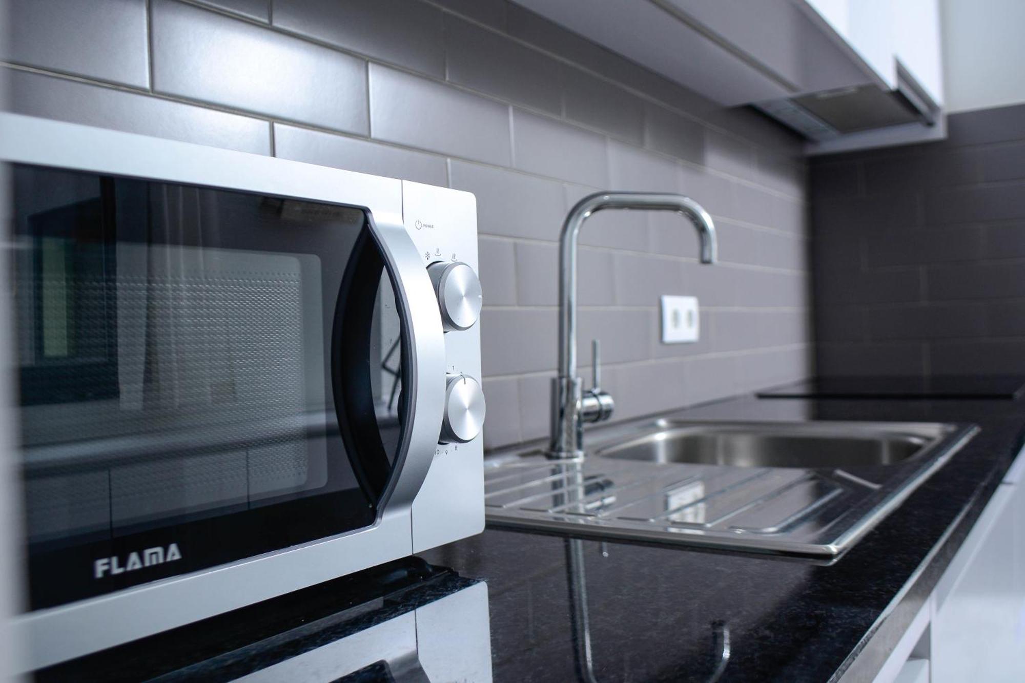 Travel And Live Apartments Porto Luaran gambar