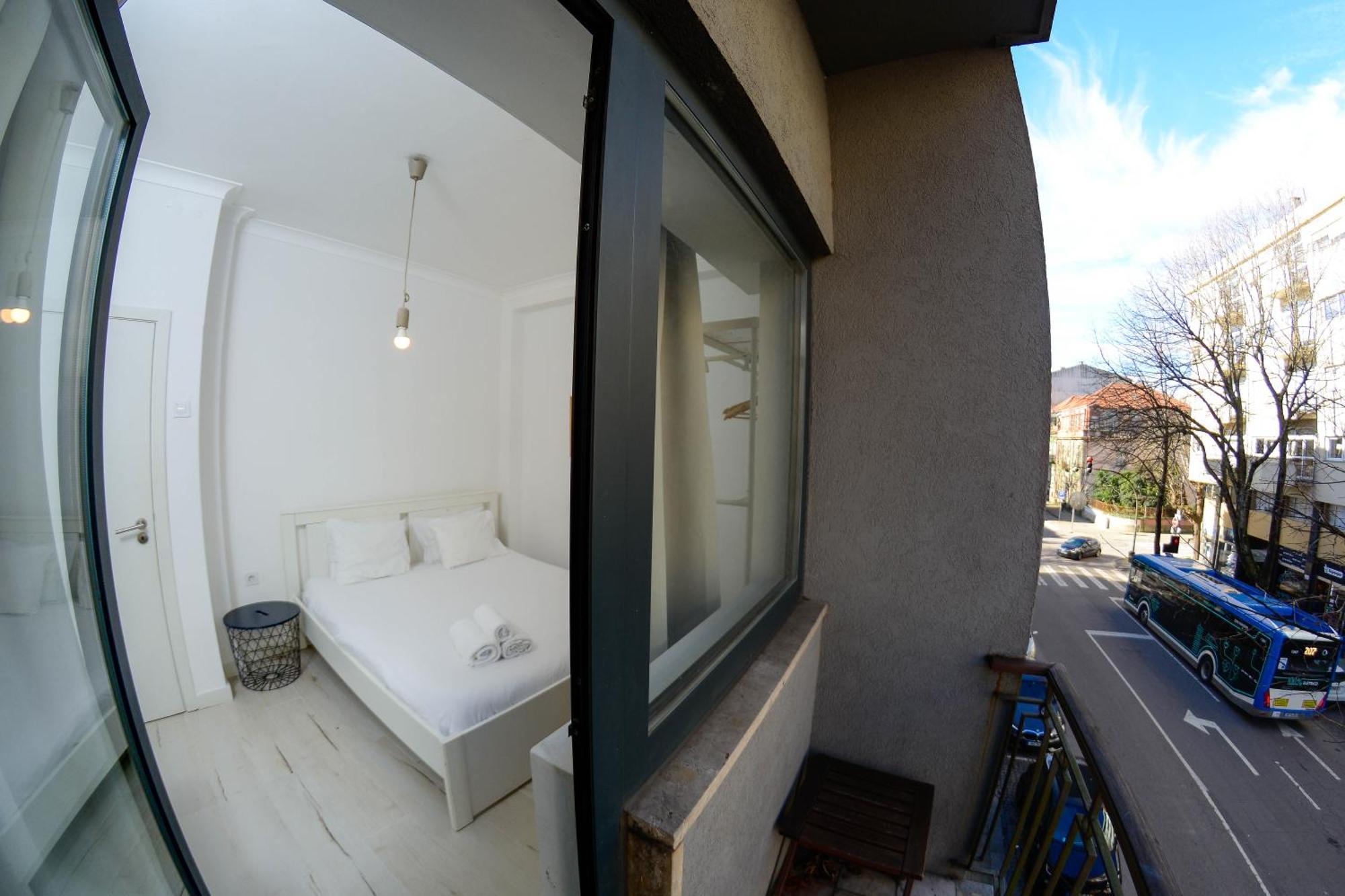 Travel And Live Apartments Porto Luaran gambar