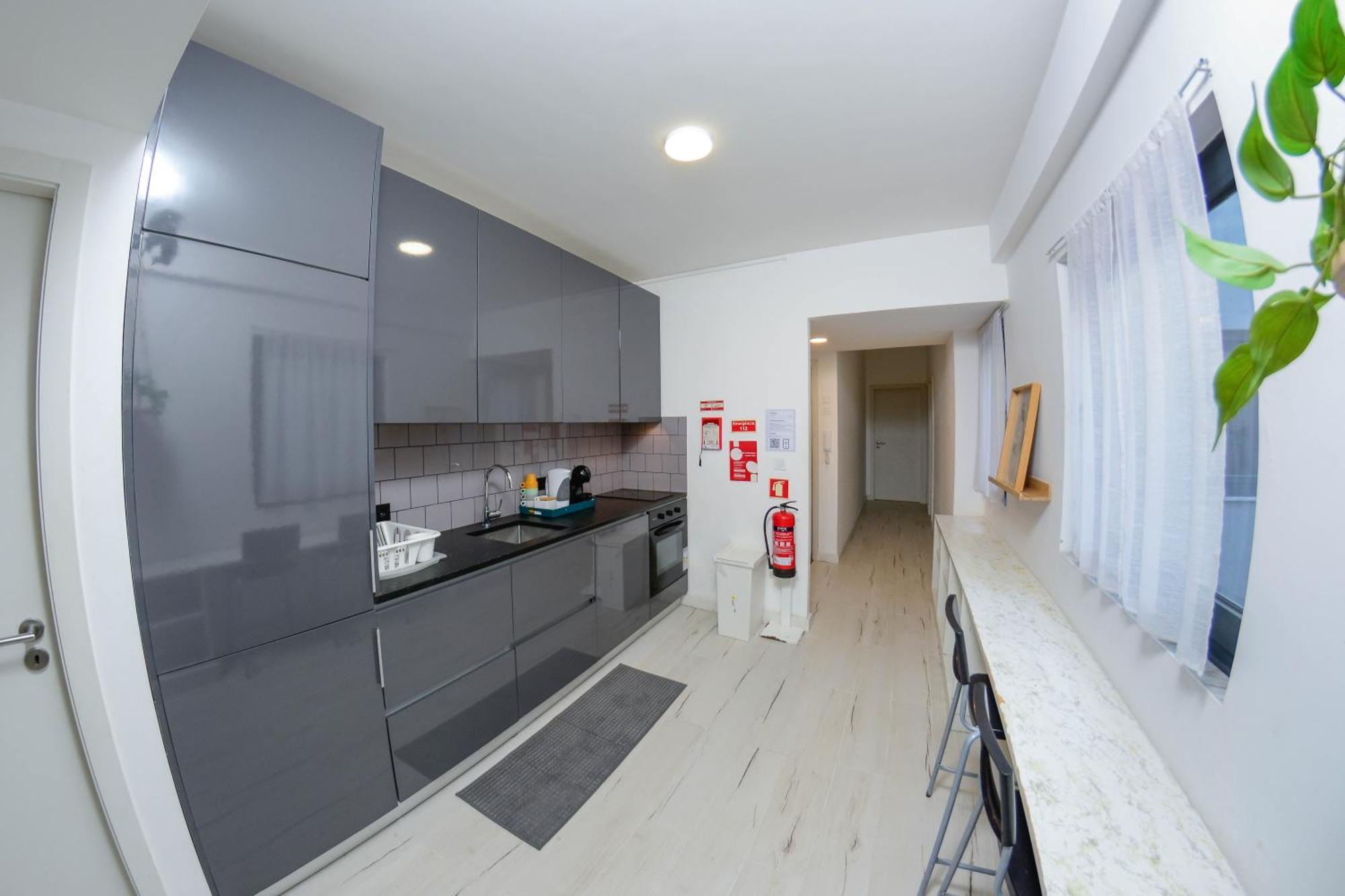 Travel And Live Apartments Porto Luaran gambar